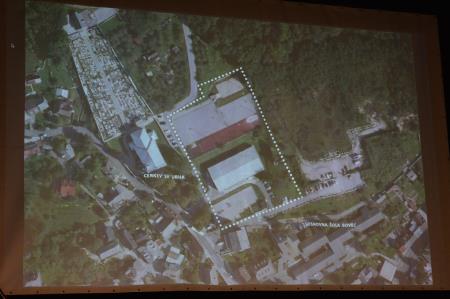 ODPRTJE RAZSTAVE ELABORATOV ZA GRADNJO ŠPORTNE DVORANE BOVEC 7